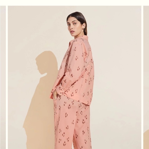 Eberjey Organic Sandwashed Cotton
Printed Long PJ Set Animal Spot Rose Sz S NEW - Picture 3 of 12
